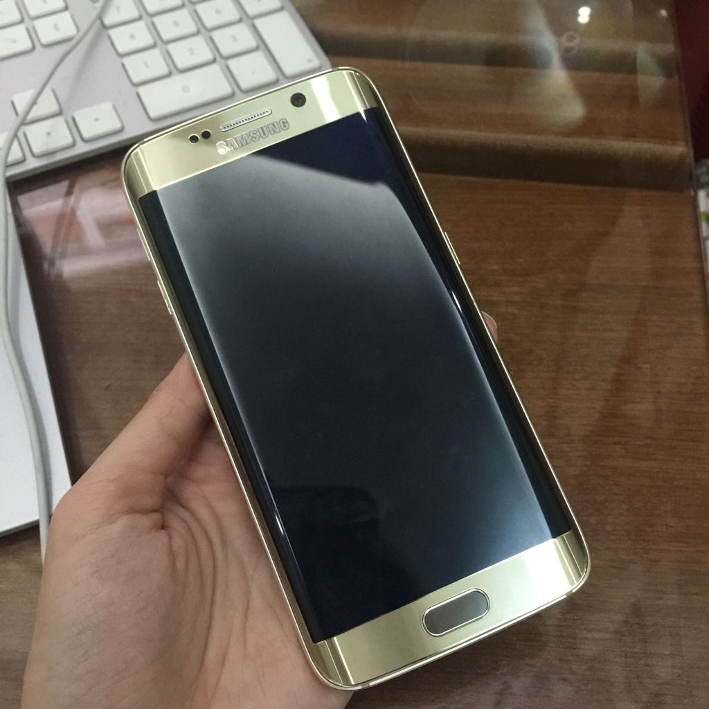 Samsung Galaxy S6 Edge màu gold bảo hành FPT giá tốt