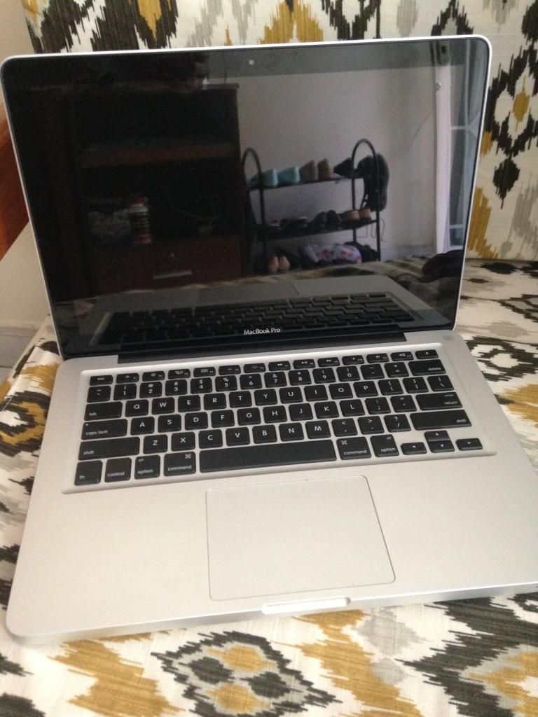 MacBook Pro MD314 core i7 giá tốt - 1