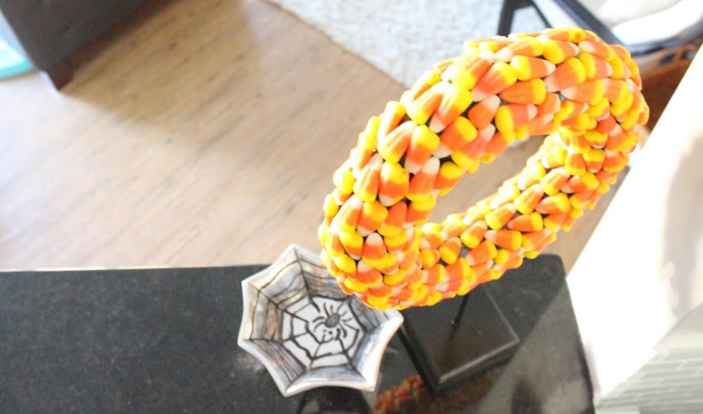 DIY candy corn halloween wreath and spider web bowl