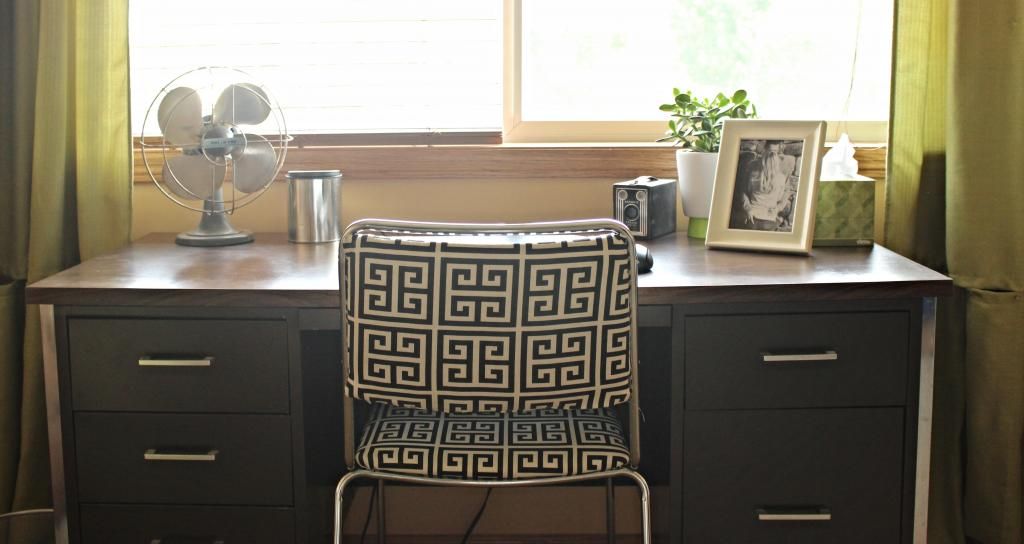 desk vintage camera and fan