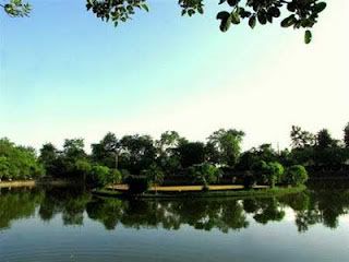 Ngoc well Co Loa - http://getvietnamvisa.org