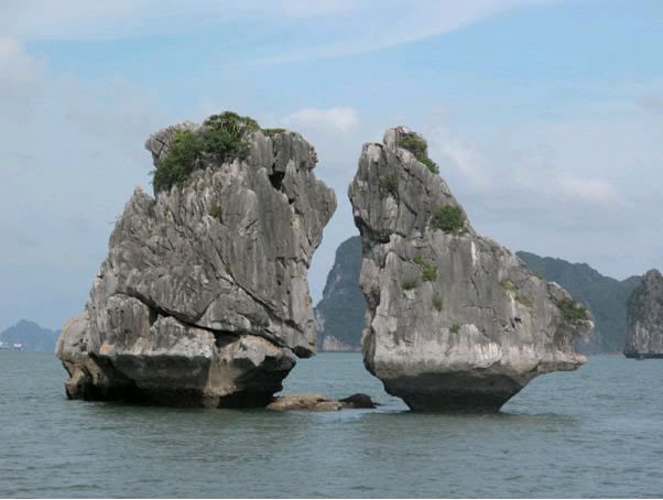 Hạ Long Bay http://getvietnamvisa.org