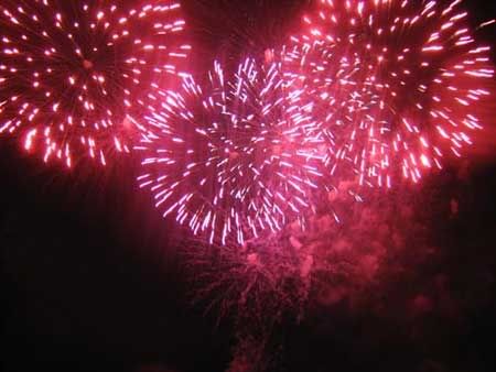 Fireworks on 30/4 DAY http://getvietnamvisa.org