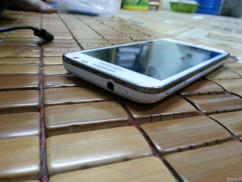 Samsung s2 hd 98 % =2tr35