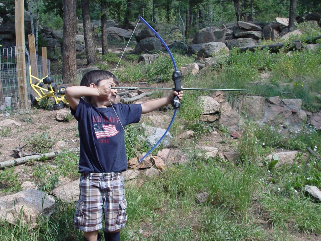 The Little Bow Hunter - Countryside Families